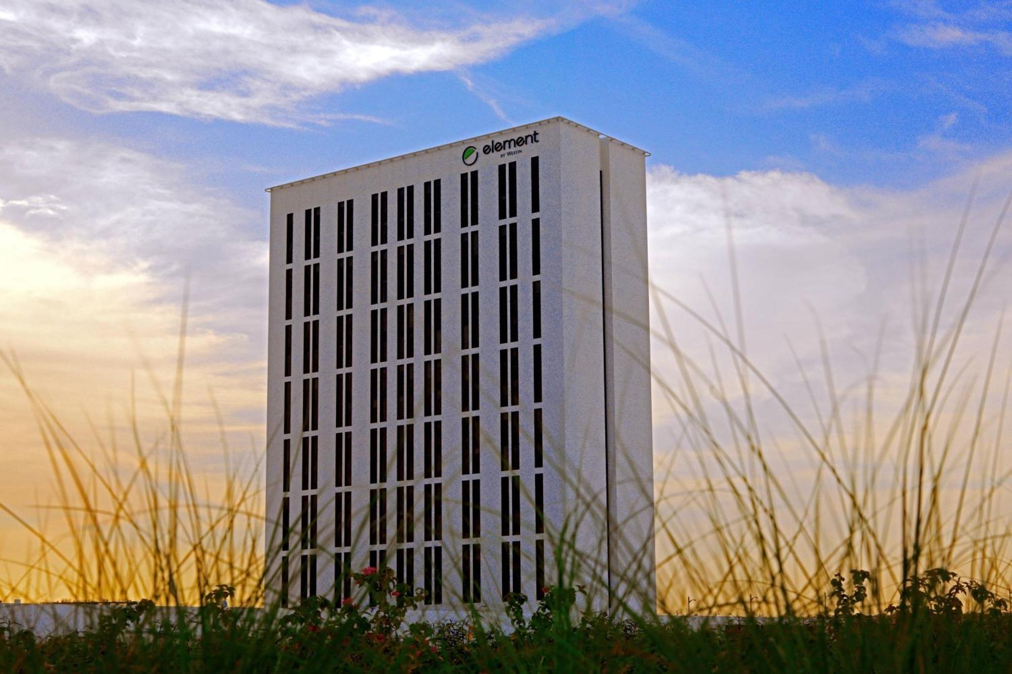 Element Me'Aisam, Dubai Hotel Exterior foto